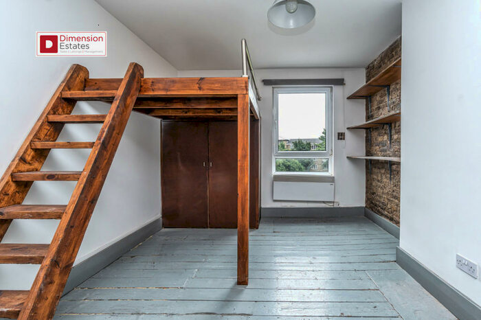 Studio To Rent In Upper Clapton Road, London, E5