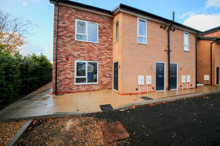 2 Bedroom Flat To Rent In Apartment At Kings Pit Mews, Brook Lane, Orrell, WN5