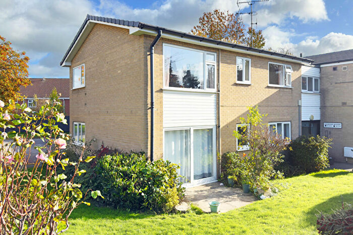 2 Bedroom Flat For Sale In Colebrooke Meadows, Knaresborough, HG5