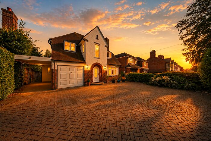 3 Bedroom Detached House For Sale In Chester Road, Hartford, CW8