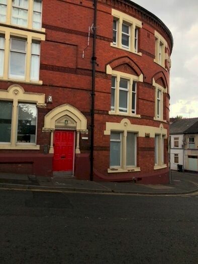 1 Bedroom Flat To Rent In Victoria Buildings, High Street, Runcorn, WA7