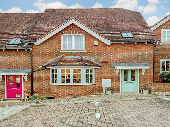 3 Bedroom Terraced House For Sale In Parsonage Bank, Eynsford, Kent, DA4