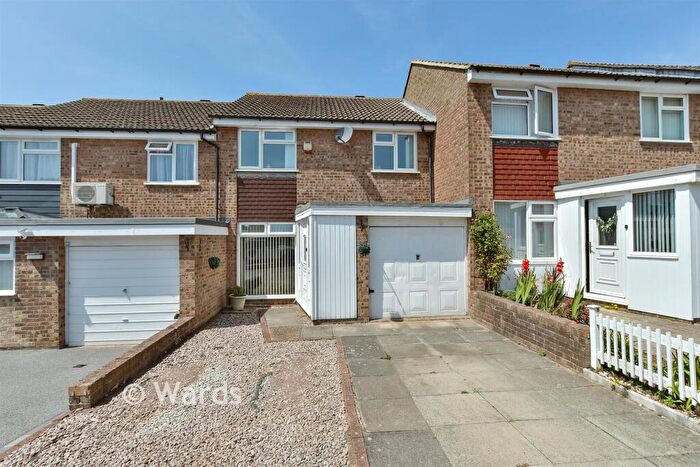 3 Bedroom Terraced House For Sale In Bingley Close, Snodland, Kent, ME6