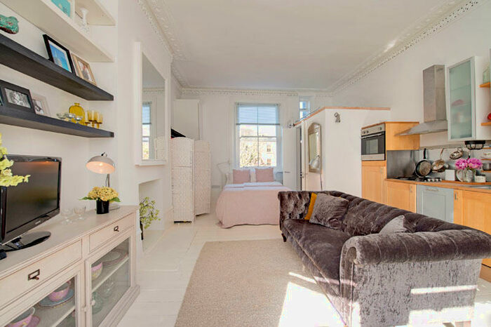 Studio To Rent In South Hill Park Gardens, Hampstead, NW3