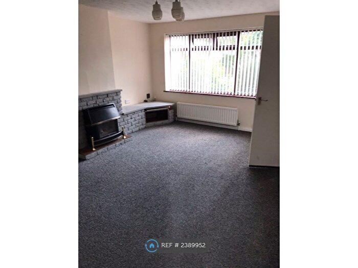 3 Bedroom Semi-Detached House To Rent In Frost Street, Wolverhampton, WV2