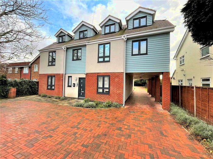 2 Bedroom Flat To Rent In Staines Road West, Ashford, Surrey TW15