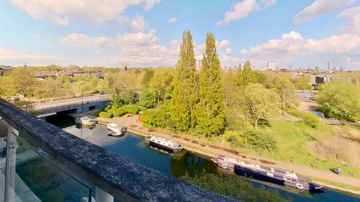 1 Bedroom Flat To Rent In Palmers Road, Shoreditch, London, E2