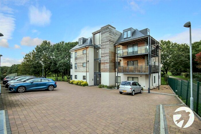 2 Bedroom Flat To Rent In The Point, Wickham Street, Welling, Kent, DA16