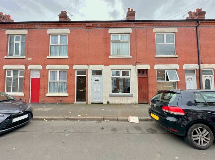 Houses for sale in Forest Road, LE5, Leicester