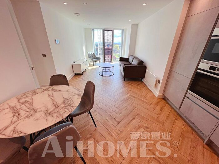 2 Bedroom Flat To Rent In Victoria Residence, Silvercroft Street, Manchester, M15