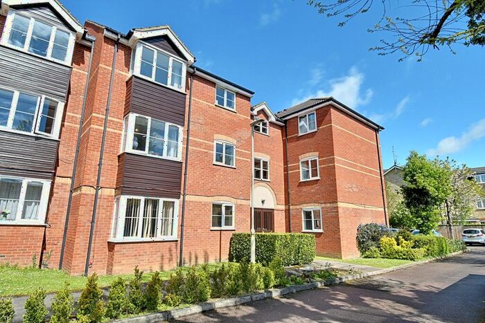 1 Bedroom Flat To Rent In The Springs, Tamworth Road, Hertford, SG13