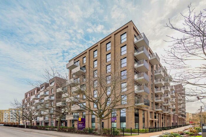 2 Bedroom Apartment To Rent In Carraway Street, Reading, RG1