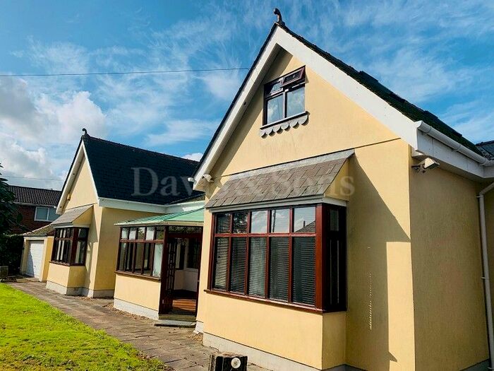 8 Bedroom Detached House To Rent In Ridgeway, Newport, Gwent ., NP20