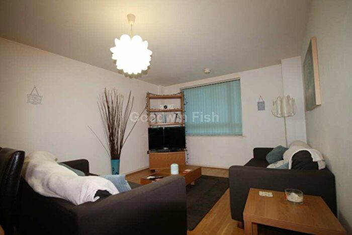 2 Bedroom Apartment To Rent In City Gate, Blantyre Street, Castlefield, M15