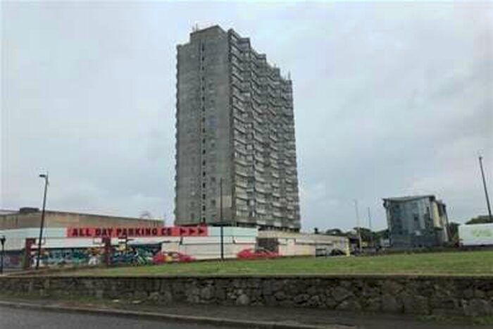 2 Bedroom Flat To Rent In Arlington House, Margate, CT9