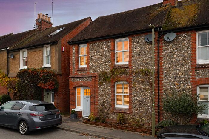 3 Bedroom End Of Terrace House For Sale In Wilson Avenue, Henley-On-Thames, RG9