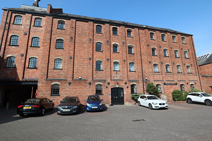2 Bedroom Flat For Sale In Crown Mill, Lincoln, LN5