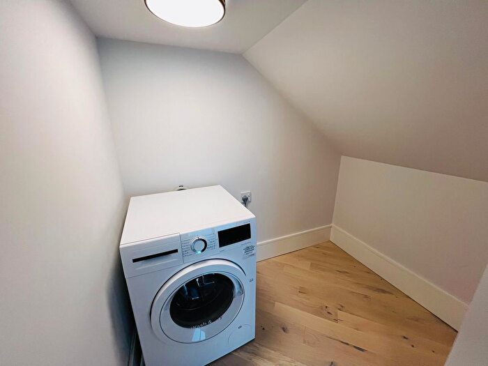 1 Bedroom Studio To Rent In Arka House, High Road, Whetstone, London, N20