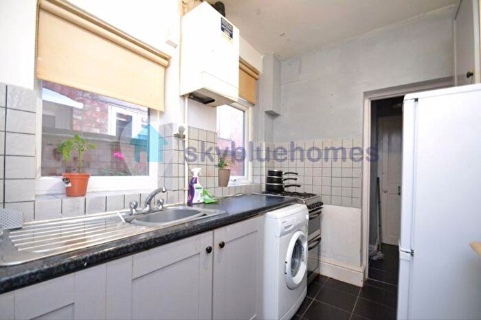 3 Bedroom Terraced House To Rent In Vaughan Street, Leicester, LE3