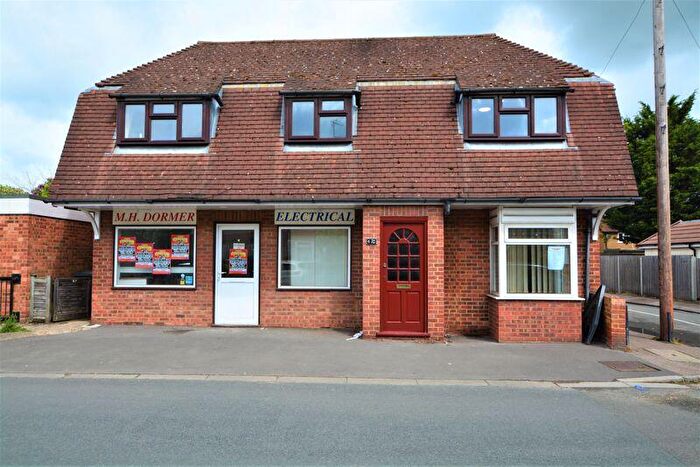 2 Bedroom Maisonette To Rent In Harrow Lane, Maidenhead, SL6