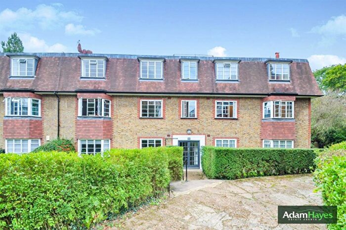 2 Bedroom Apartment To Rent In Denison Close, East Finchley, N2