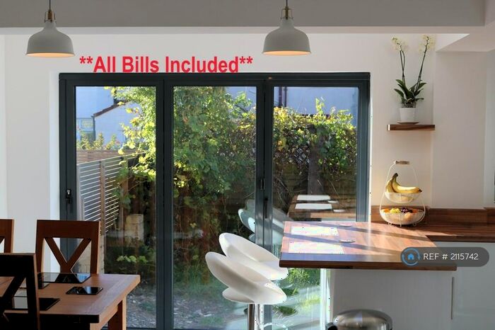 2 Bedroom Flat To Rent In Bayswater Road, Bristol, BS7