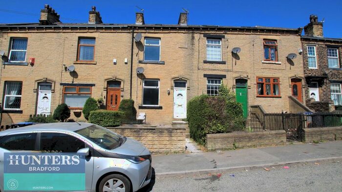 3 Bedroom Terraced House To Rent In Shetcliffe Lane, Bradford, BD4