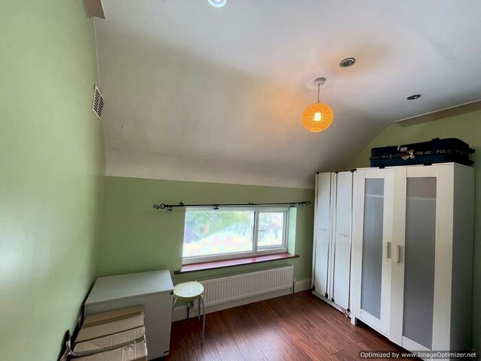 4 Bedroom Terraced House To Rent In Norwood Avenue, Wembley, HA0