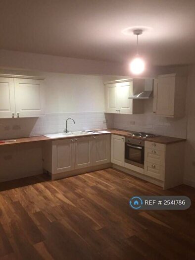 1 Bedroom Semi-Detached House To Rent In Albert Street, Hadfield, Glossop, SK13