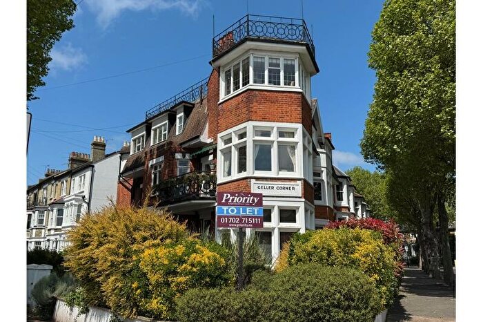 1 Bedroom Flat To Rent In Alexandra Road, Southend-on-Sea, Essex, SS1