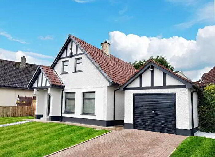 3 Bedroom Detached House For Sale In North Meadows, Derry, BT48