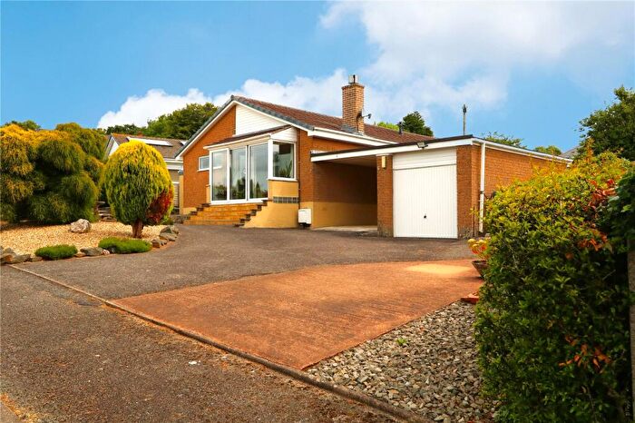3 Bedroom Bungalow For Sale In Bere Alston, Yelverton, PL20