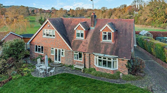 3 Bedroom Detached House For Sale In Chapel Road, Meonstoke, Southampton, Hampshire, SO32