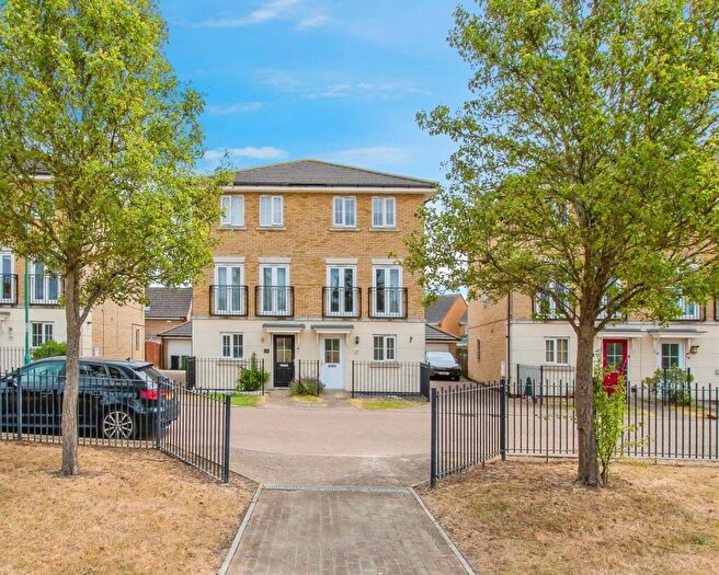 4 Bedroom Town House For Sale In Marius Crescent, Hampton Hargate, Peterborough, PE7