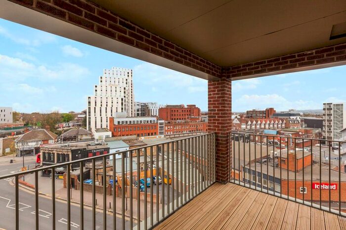 3 Bedroom Flat To Rent In Gayton Road, Harrow, HA1