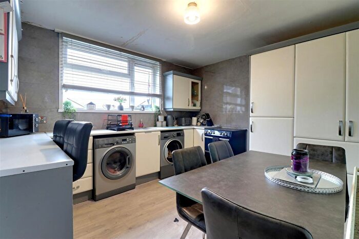 3 Bedroom Terraced House For Sale In Shackleton Walk, Comber, Newtownards, BT23