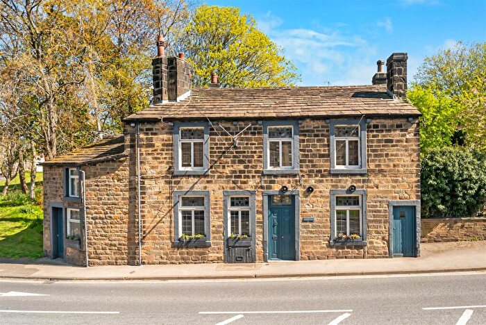 5 Bedroom Detached House For Sale In Bradford Road, Otley, LS21