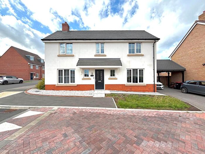 4 Bedroom House To Rent In Burgh Drive, Milton Keynes, MK3