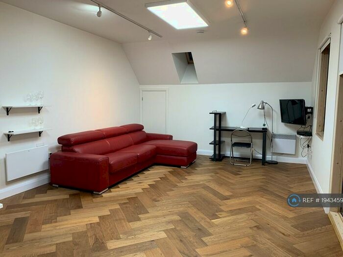 1 Bedroom Flat To Rent In Island House, London, E3