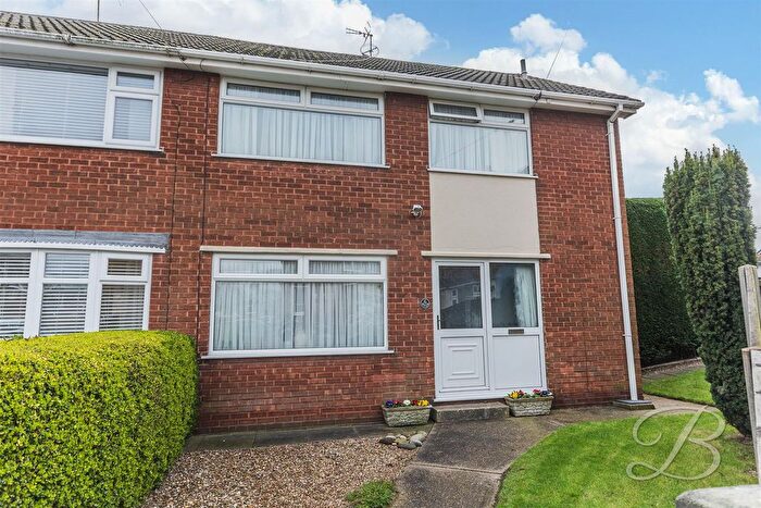 3 Bedroom Semi-Detached House For Sale In Hawthorn Close, New Ollerton, Newark, NG22