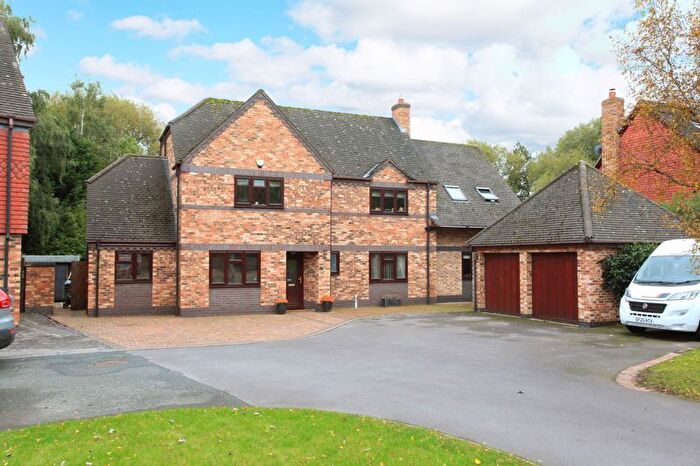 4 Bedroom Detached House For Sale In Woodford Green, Bratton, Telford, TF5