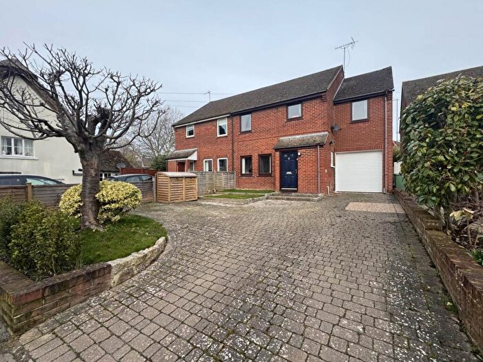 4 Bedroom Semi Detached House For Sale In Church Street, Watlington, OX49