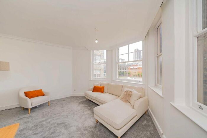1 Bedroom Flat For Sale In City Road, City Road, EC1Y