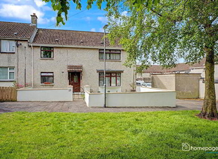 4 Bedroom Semi-Detached House For Sale In Shearwater Way, Londonderry, BT47