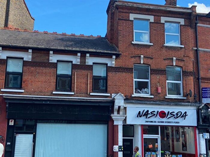 1 Bedroom Flat To Rent In George Lane, South Woodford, E18