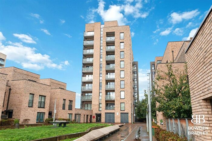 2 Bedroom Flat To Rent In Prospect Row, Mogul Building, E15