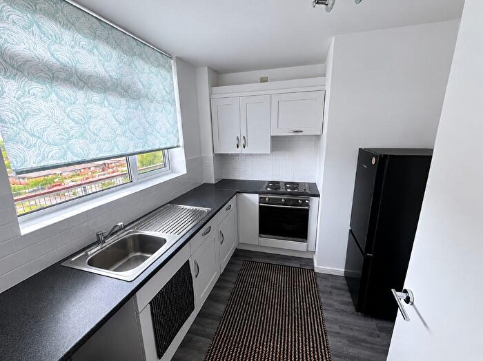 1 Bedroom Flat For Sale In Southmoor, Glebelands Road, Manchester, M23