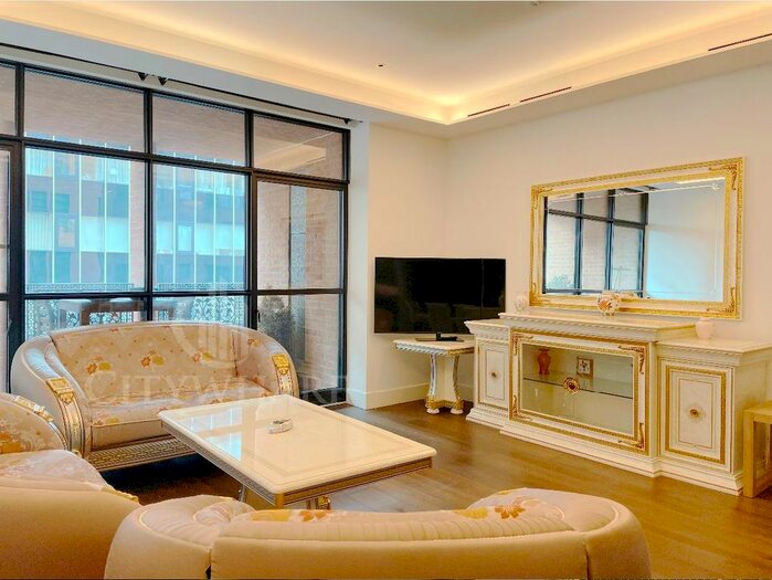 3 Bedroom Flat To Rent In Artillery Row, London, SW1P