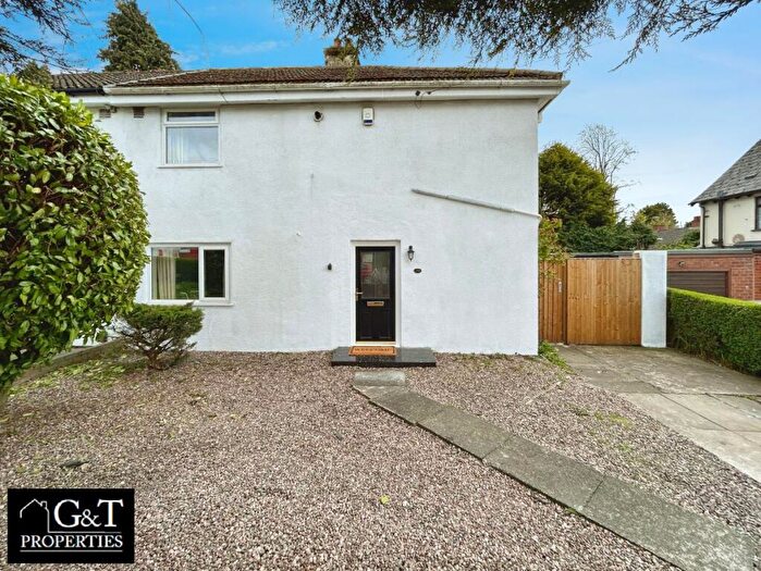 3 Bedroom Semi-Detached House To Rent In Adshead Road, Dudley, DY2