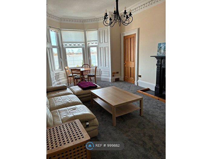 2 Bedroom Flat To Rent In Wallace St, Stirling, FK8